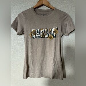 NWOT Ariat Women's Darlin T-Shirt Size S